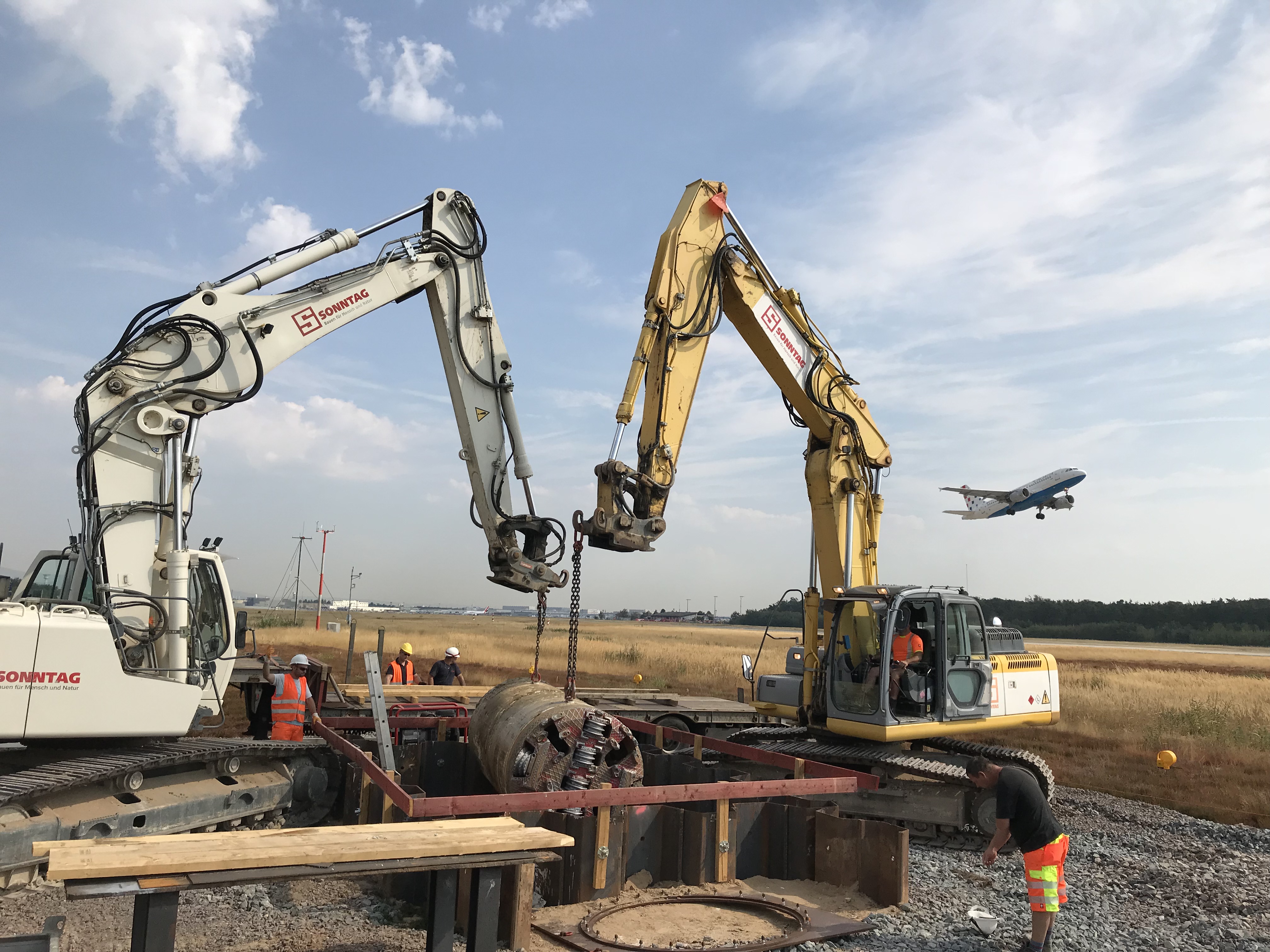 Fraport, west runway